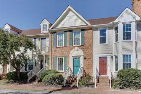 712 Firehouse Ln, Portsmouth, VA 23704