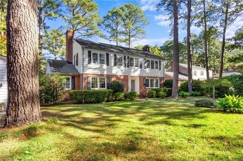 1450 Harmott Ave, Norfolk, VA 23509