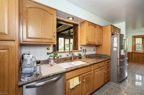 Kitchen - 1960 Paddock Rd, Norfolk, VA 23518 photo 3 of 4