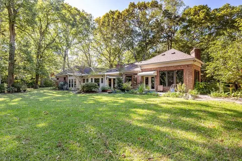 Exterior - 1960 Paddock Rd, Norfolk, VA 23518 photo 12 of 14