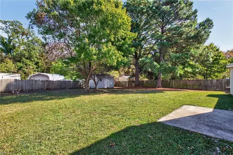 Exterior - 28 Allison Sutton Dr, Hampton, VA 23669 photo 6 of 6