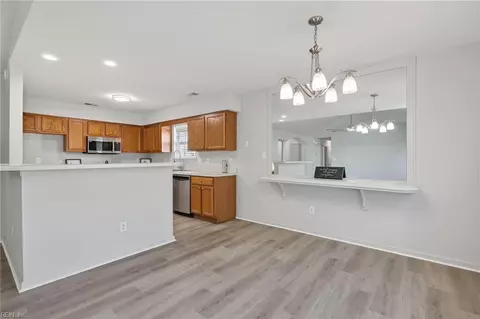 Dining - 28 Allison Sutton Dr, Hampton, VA 23669 photo 1 of 1