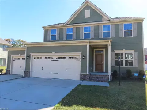 216 Republic Ln, Suffolk, VA 23434