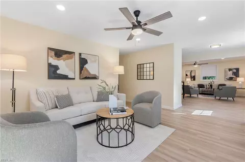 615 Normandy St, Portsmouth, VA 23701