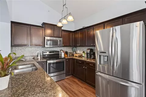 8267 Captains Way, Norfolk, VA 23518