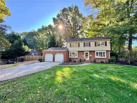 214 Milstead Rd, Newport News, VA 23606