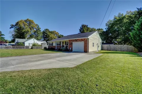 Exterior - 509 Plainfield Ave, Chesapeake, VA 23320 photo 1 of 9