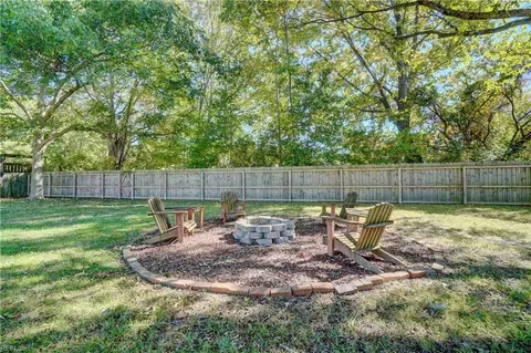 Exterior - 509 Plainfield Ave, Chesapeake, VA 23320 photo 8 of 9
