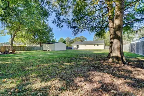 Exterior - 509 Plainfield Ave, Chesapeake, VA 23320 photo 6 of 9