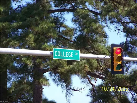 lot4 N College Dr, Franklin, VA 23851