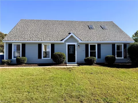 4123 Eastham Rd, Virginia Beach, VA 23453