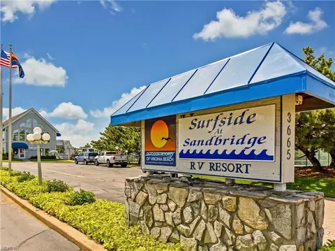 3665 Sandpiper Rd #136, Virginia Beach, VA 23456