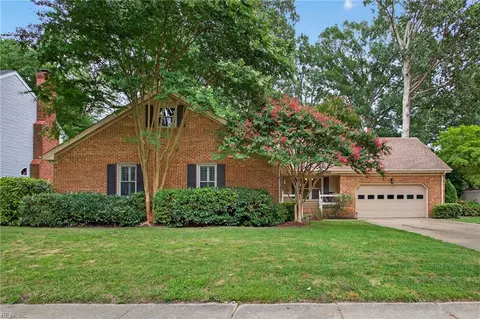 5489 Hargrove Blvd, Virginia Beach, VA 23464