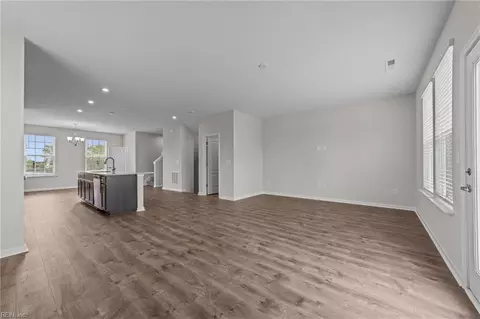 130 Freeman Dr, Hampton, VA 23666 photo 17