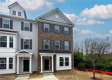 130 Freeman Dr, Hampton, VA 23666 photo 2