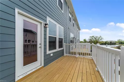 130 Freeman Dr, Hampton, VA 23666 photo 8