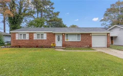 1111 Santeetlah Ave, Chesapeake, VA 23325