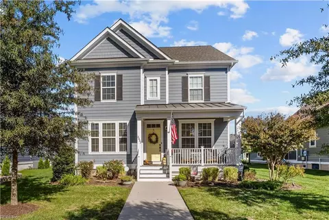 3332 Conservancy Dr, Chesapeake, VA 23323