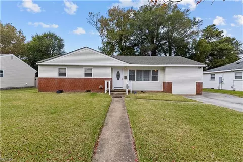 8029 Danbury Dr, Norfolk, VA 23518