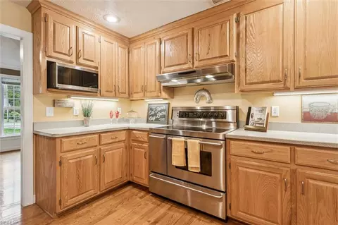 Kitchen - 22 Willow Rd, Hampton, VA 23664 photo 3 of 3