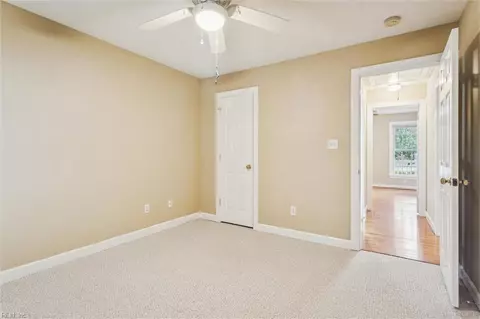 Bedroom - 22 Willow Rd, Hampton, VA 23664 photo 5 of 10