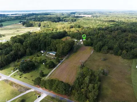View/Area - 5111 Duchess Ln, Gloucester, VA 23061 photo 13 of 14