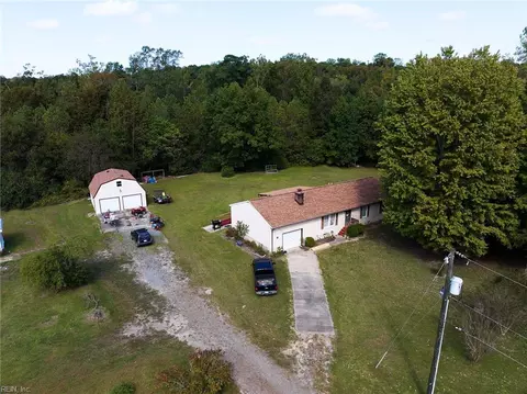 View/Area - 5111 Duchess Ln, Gloucester, VA 23061 photo 8 of 14