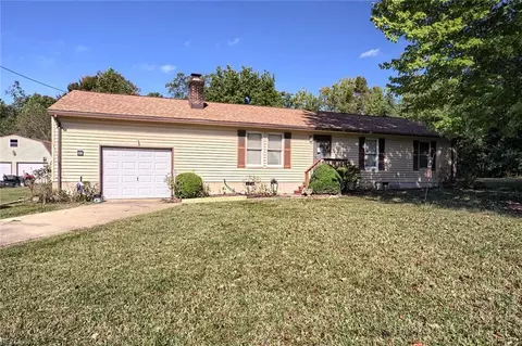 5111 Duchess Ln, Gloucester, VA 23061