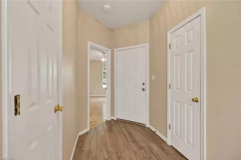 Entry Way - 4109 River Breeze Cir, Chesapeake, VA 23321 photo 1 of 4