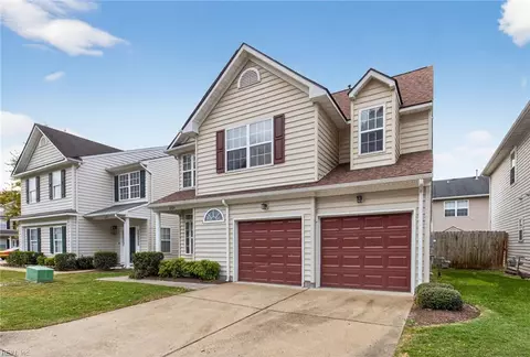 Exterior - 4109 River Breeze Cir, Chesapeake, VA 23321 photo 2 of 5