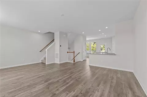 Living - 102 Freeman Dr, Hampton, VA 23666 photo 1 of 3