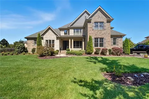 306 Scone Castle Loop, Chesapeake, VA 23322