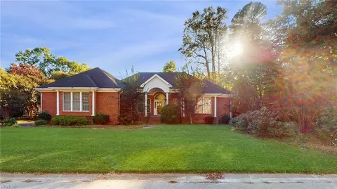 118 Winterview Dr, Suffolk, VA 23434