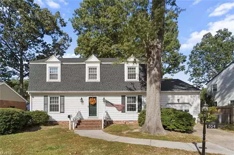 704 Prescott Cir, Newport News, VA 23602