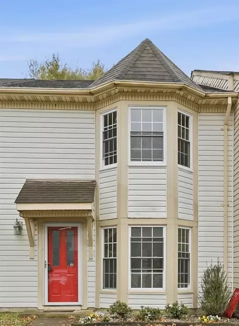 4512 Marlwood Way, Virginia Beach, VA 23462