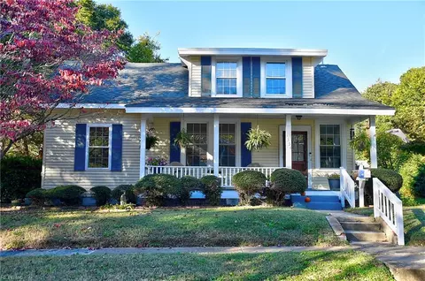 1334 Milton St, Norfolk, VA 23505