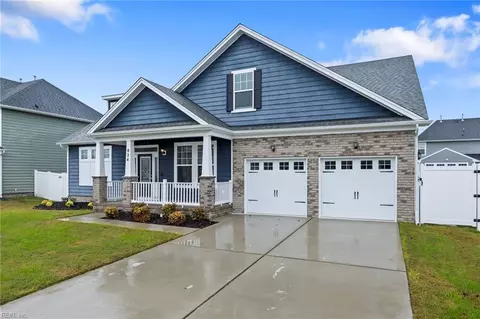 824 Angel Wing Dr, Chesapeake, VA 23323