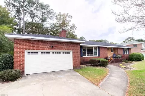 5113 Shenstone Dr, Virginia Beach, VA 23455
