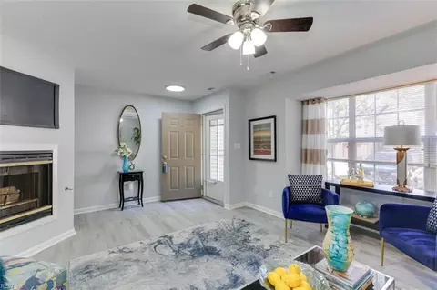 Entry Way - 6 Silk Tree Pl, Hampton, VA 23666 photo 1 of 1