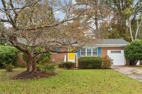707 Dresden Dr, Newport News, VA 23601