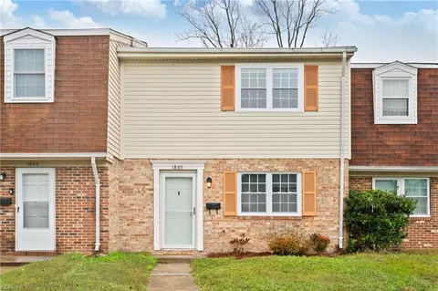 1865 Olde Buckingham Rd, Hampton, VA 23669