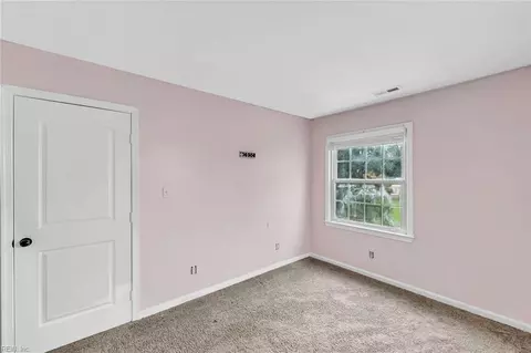 Bedroom - 224 Dexter St E, Chesapeake, VA 23324 photo 9 of 11