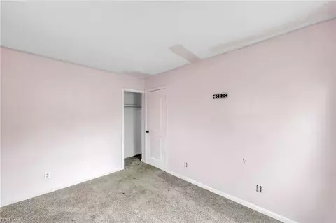 Bedroom - 224 Dexter St E, Chesapeake, VA 23324 photo 8 of 11