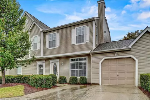 4477 Brinker Dr, Virginia Beach, VA 23462