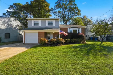 8224 Tabor Ct, Norfolk, VA 23518