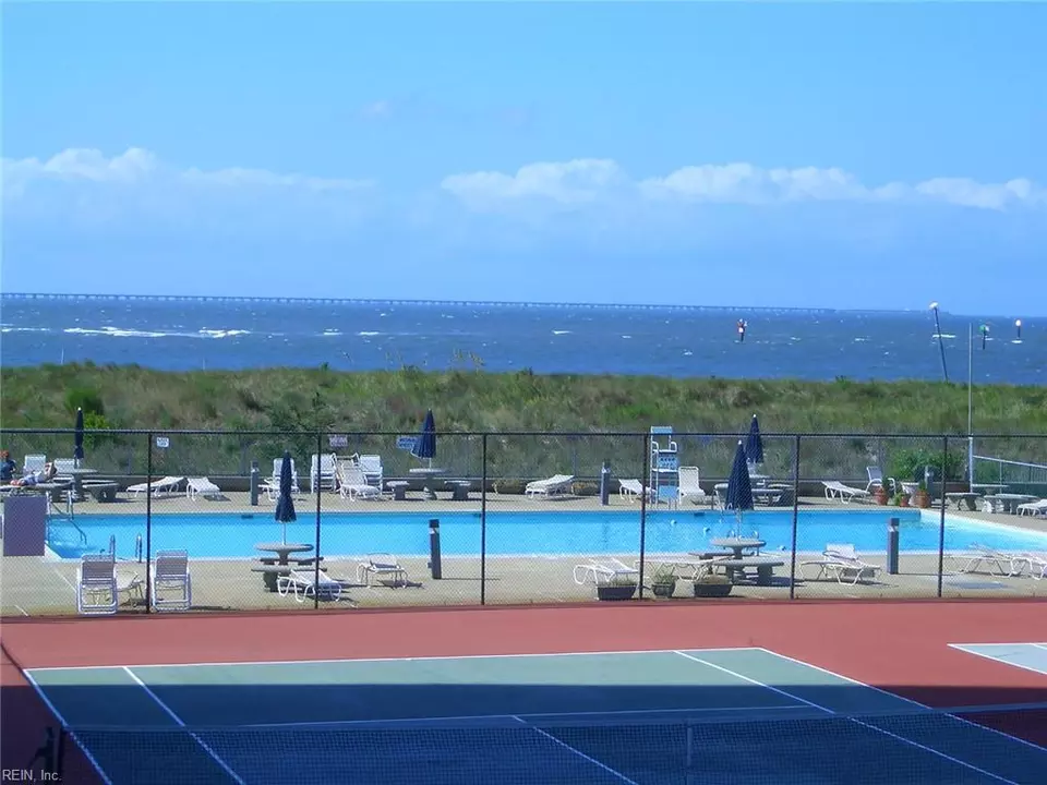 Exterior - 3288 Page Avenue Ave #101, Virginia Beach, VA 23451 photo 6 of 9