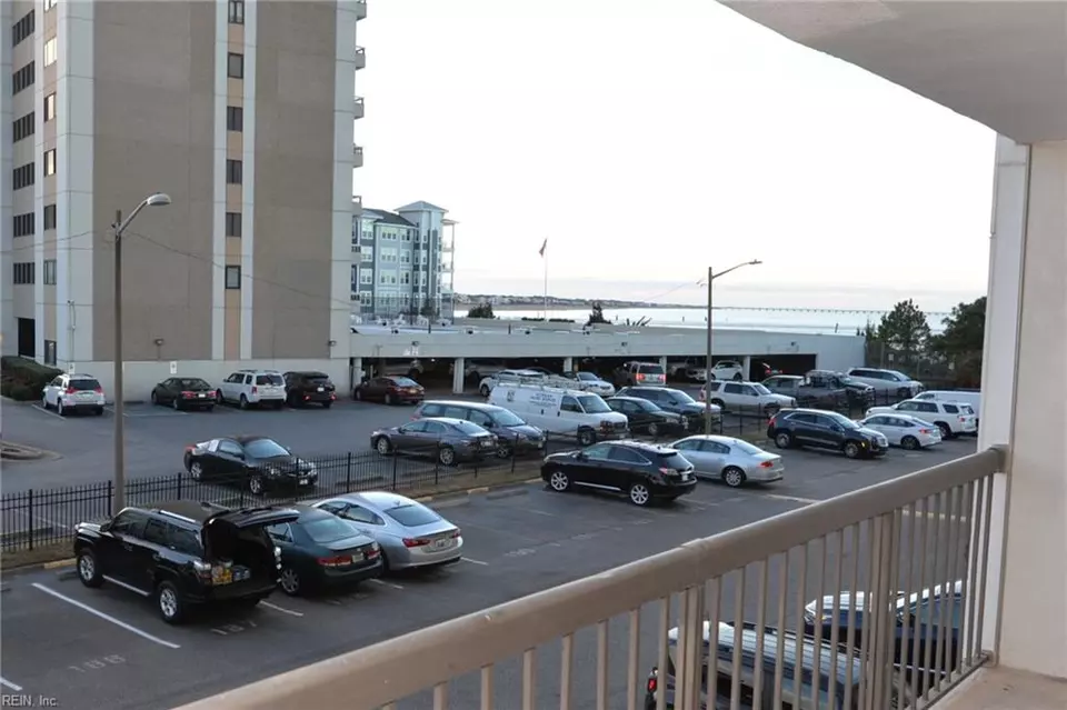 Exterior - 3288 Page Avenue Ave #101, Virginia Beach, VA 23451 photo 2 of 9