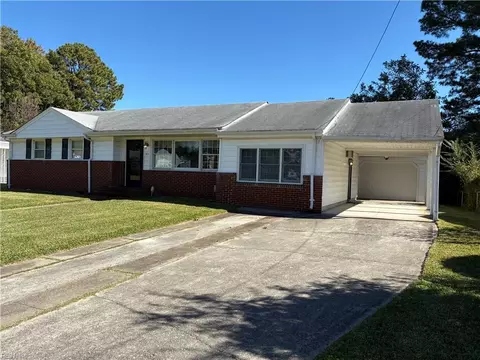 611 Nottingham Rd, Portsmouth, VA 23701