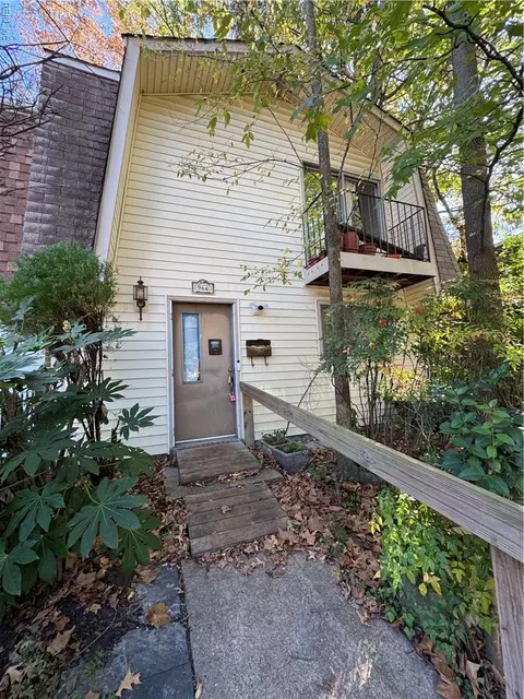 966 Level Green Blvd, Virginia Beach, VA 23464