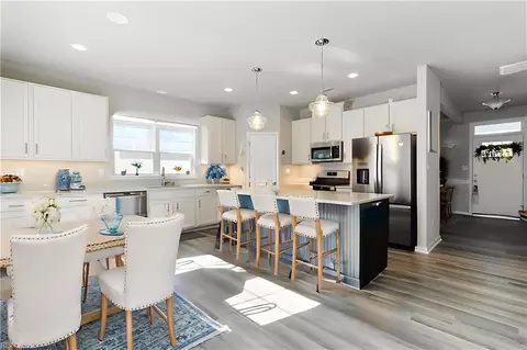 121 Blessing Cir, Suffolk, VA 23434